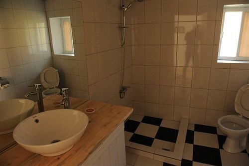 Grand Hotel Ushba Mazeri Ngoại thất bức ảnh
